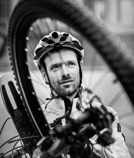 AN VAN GIJSEGEM - Portraits de cyclistes